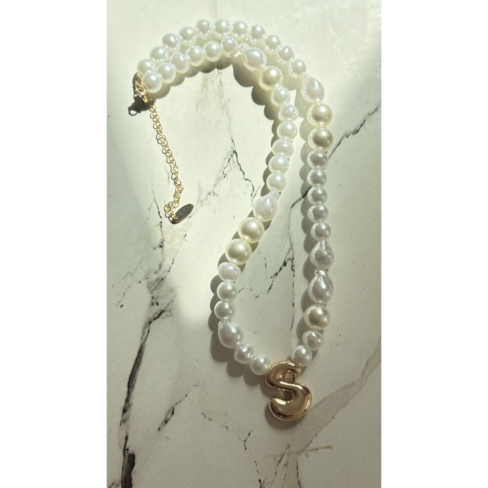 Anthropologie Serefina Freshwater Pearl Chunky “S” Initial Necklace 18K Gold Pla